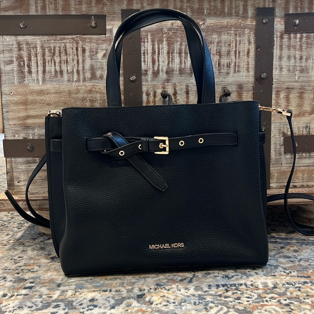 Michael Kors Large Emilia Pebble Leather Satchel in Black